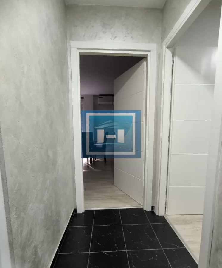 Dvosoban stan za izdavanje 10