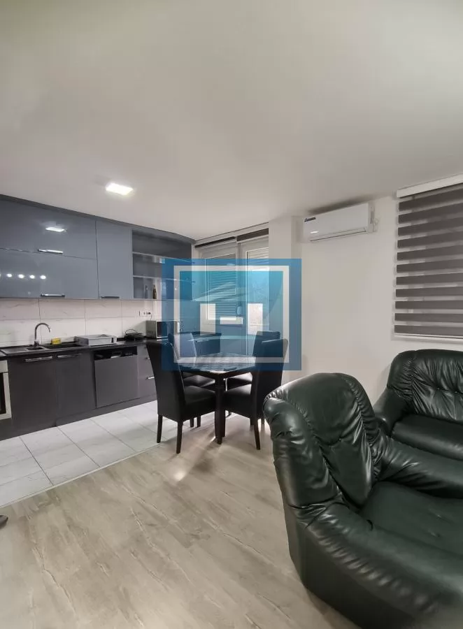 Dvosoban stan za izdavanje 2