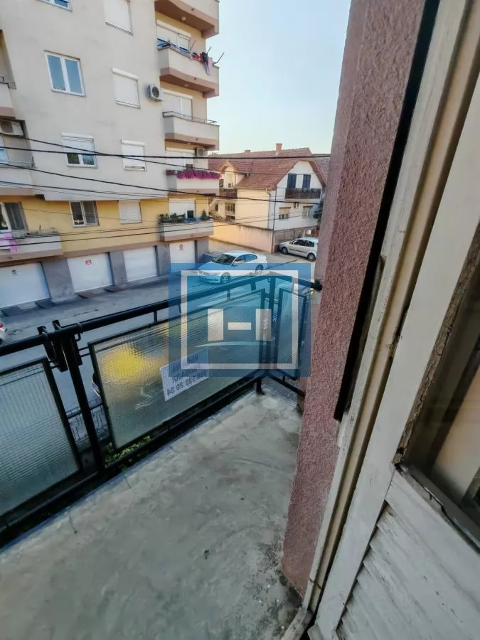 Kuća sa dvorištem, pomoćnim objektom   i garažom !!! 14