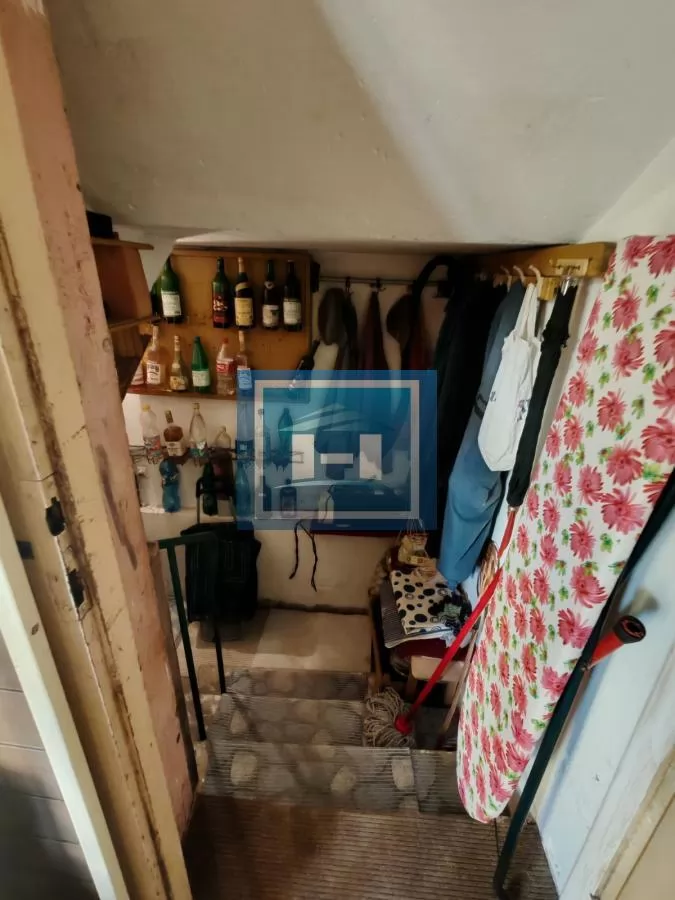 Kuća sa dvorištem, pomoćnim objektom   i garažom !!! 22