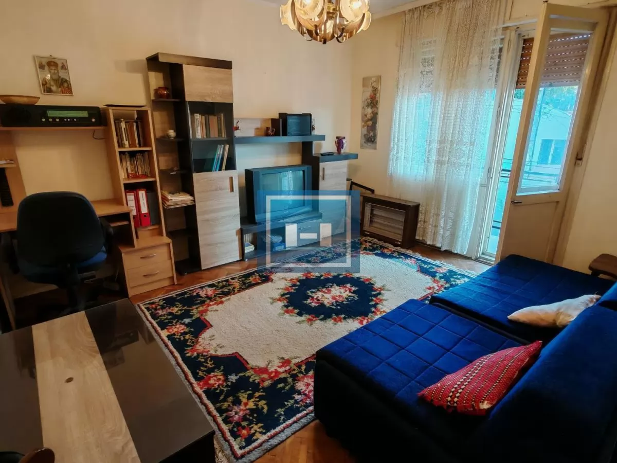 Kuća sa dvorištem, pomoćnim objektom   i garažom !!! 23