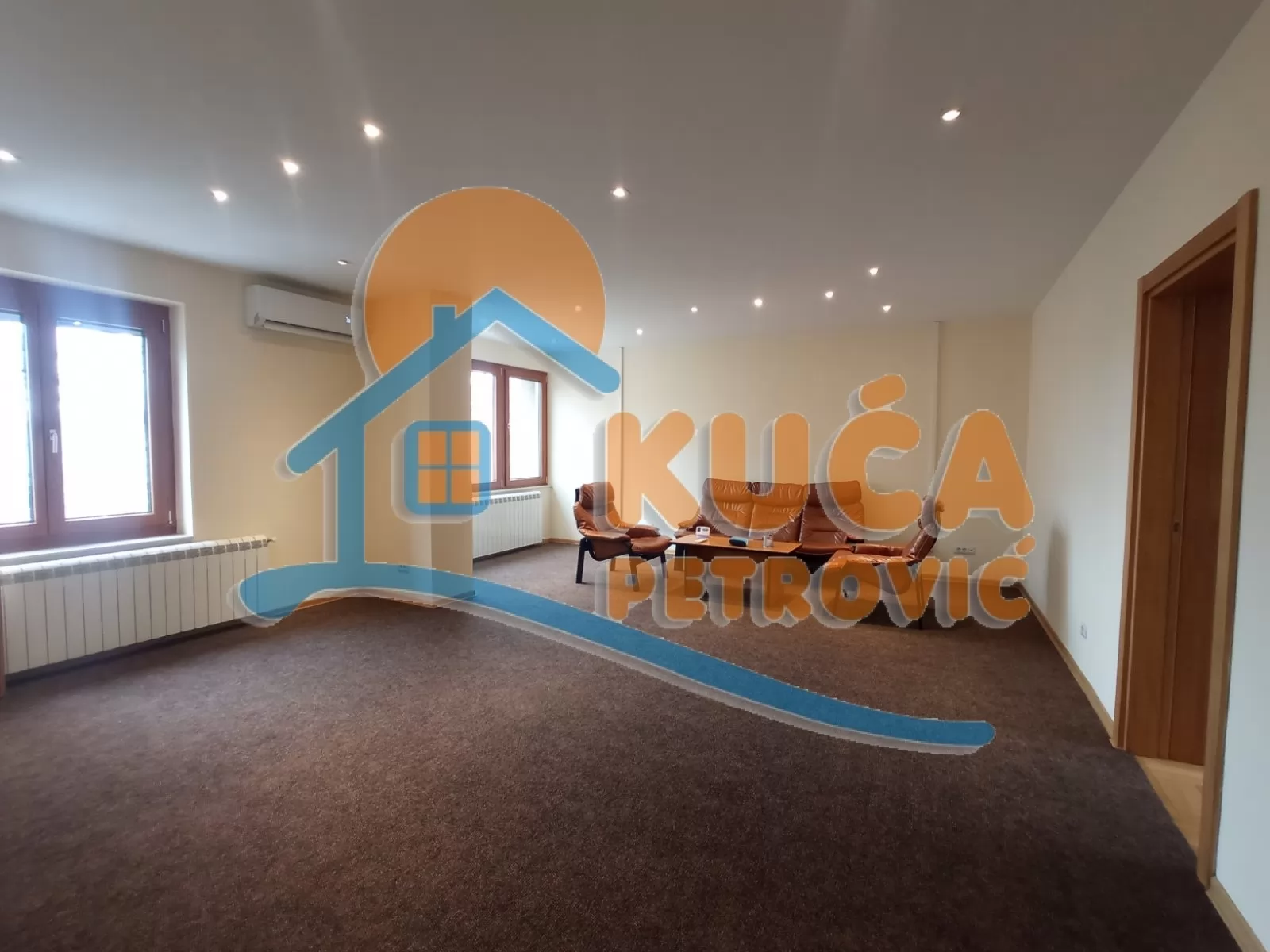 Lokal, 67 m2, Centar, Generala Milojka Lešjanina ID: i-015672 1