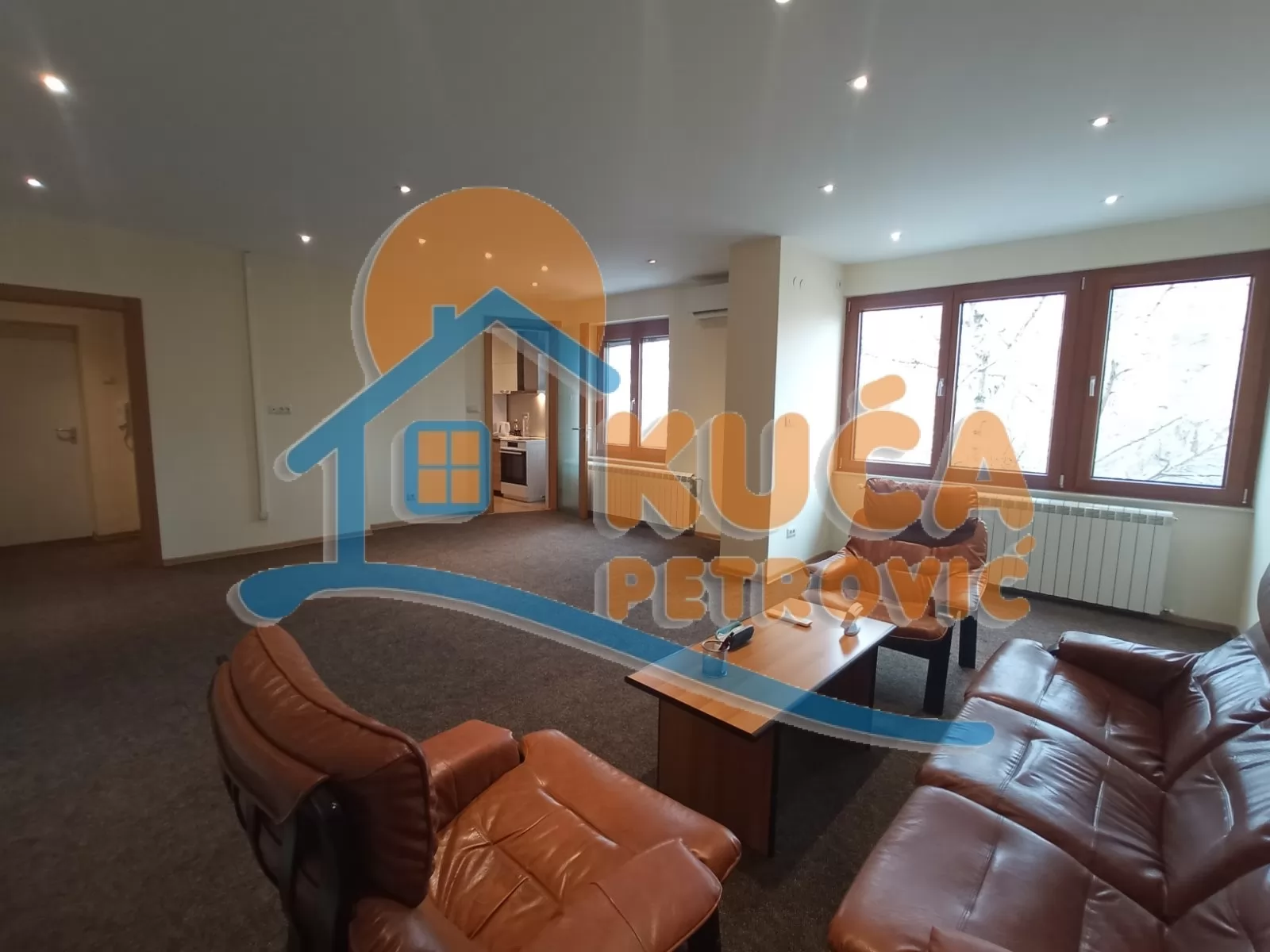 Lokal, 67 m2, Centar, Generala Milojka Lešjanina ID: i-015672 2