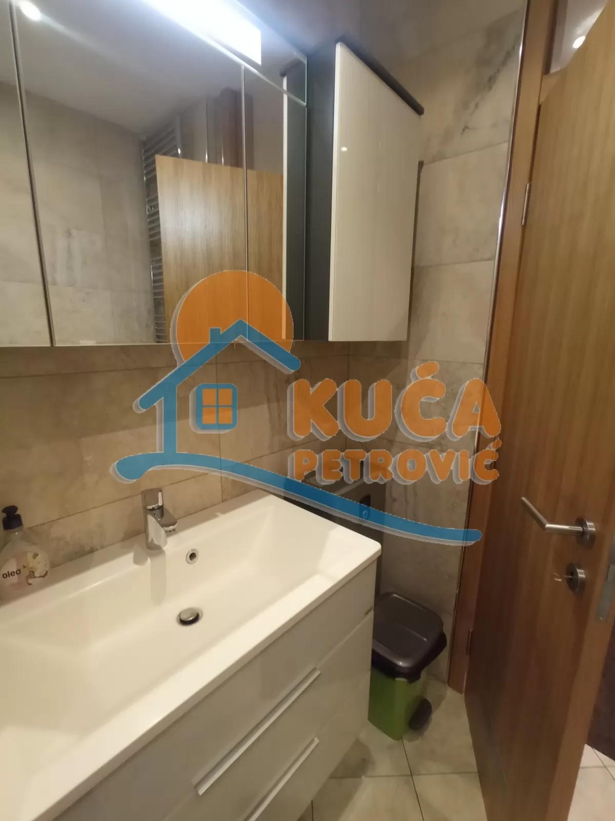 Lokal, 67 m2, Centar, Generala Milojka Lešjanina ID: i-015672 8