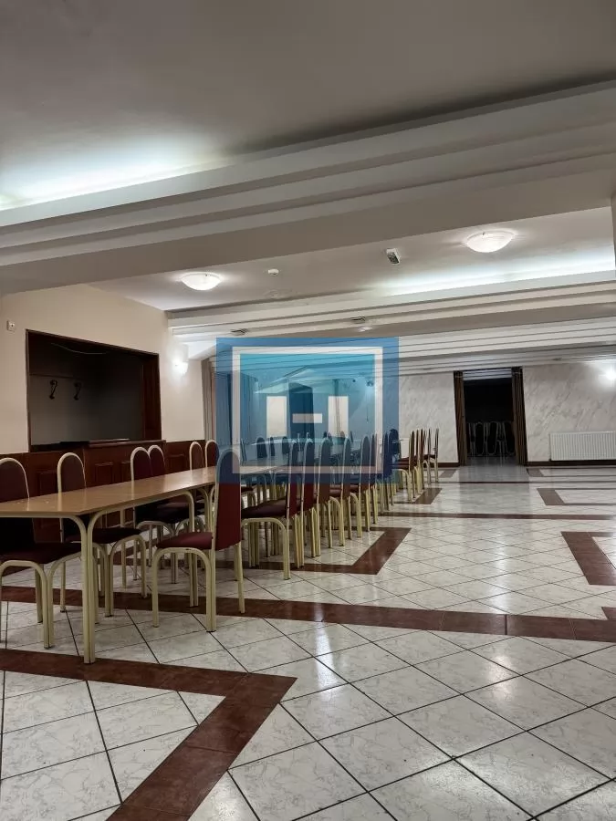 NA PRODAJU HOTEL OD 1560m2 U CENTRU DESPOTOVCA – ODLIČNA INVESTICIJA! 35