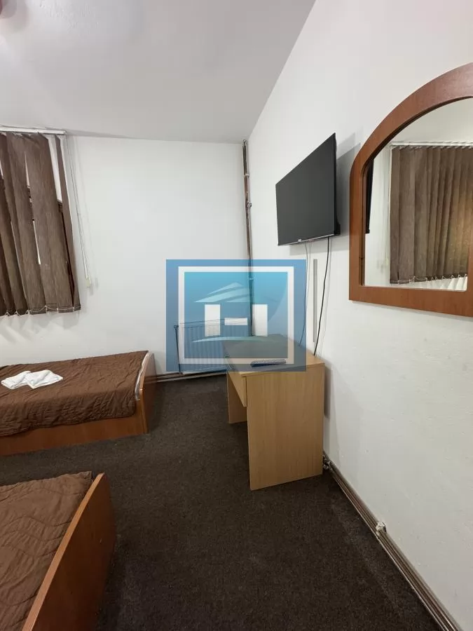 NA PRODAJU HOTEL OD 1560m2 U CENTRU DESPOTOVCA – ODLIČNA INVESTICIJA! 42