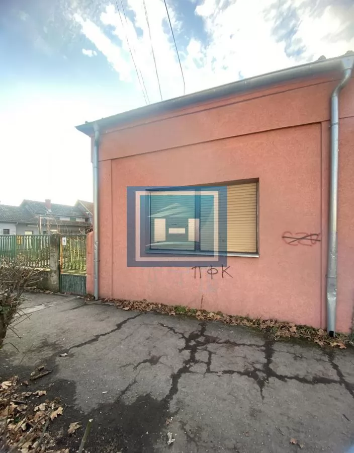 Na prodaju kuća u Ćupriji – mirna lokacija blizu Doma zdravlja 1