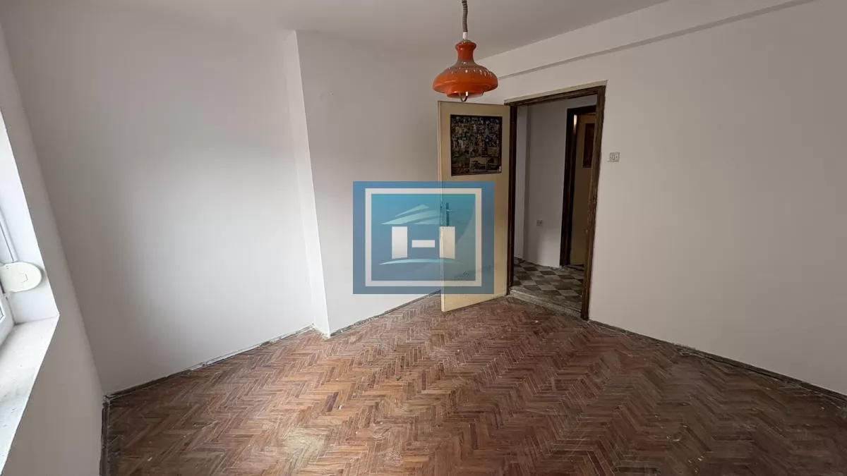 Na prodaju stan u strogom centru grada 7