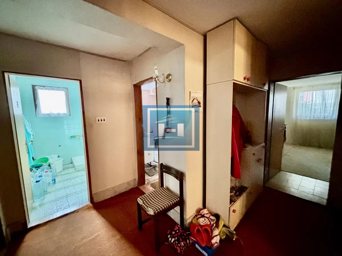 Povoljna šestosobna kuća na Budžinom brdu 19