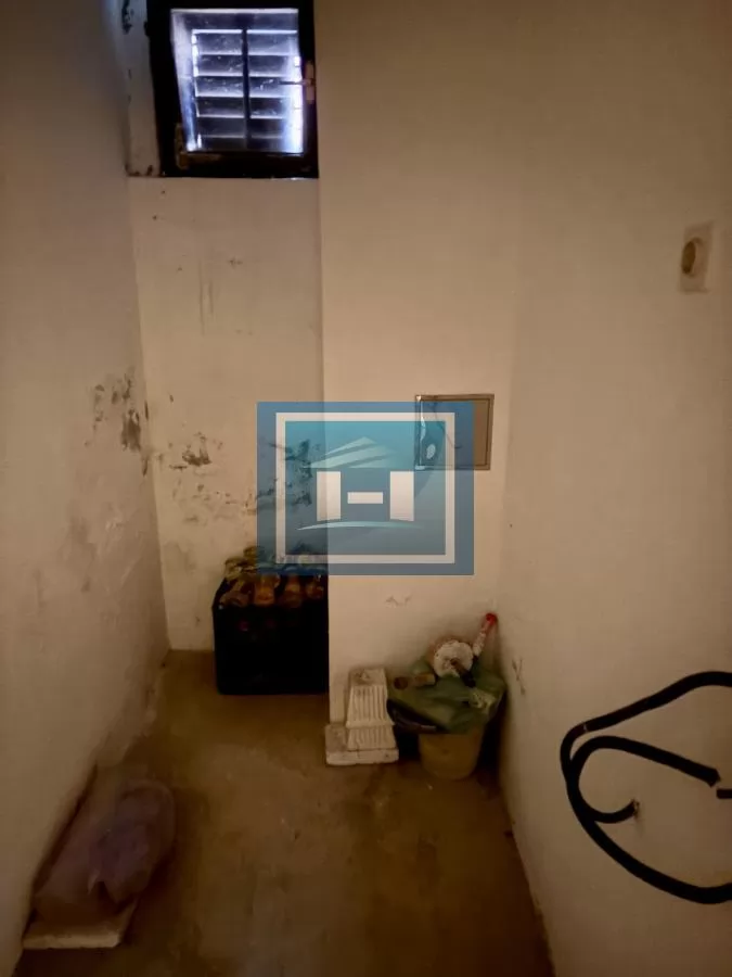 Povoljna šestosobna kuća na Budžinom brdu 26