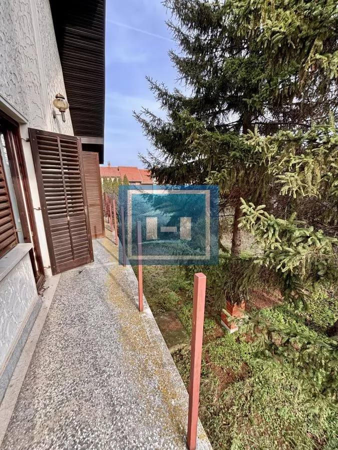 Povoljna šestosobna kuća na Budžinom brdu 29