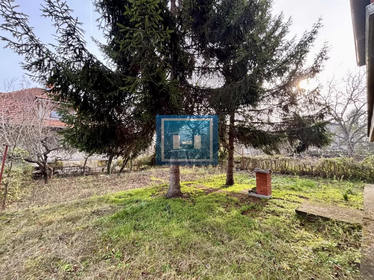 Povoljna šestosobna kuća na Budžinom brdu 6