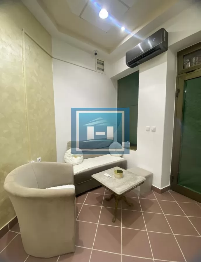 Renoviran lokal na dva nivoa 4