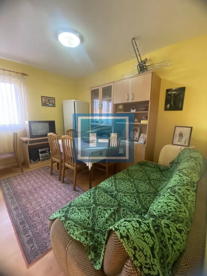 Renovirana kuća u Popovcu na lepoj lokaciji 11