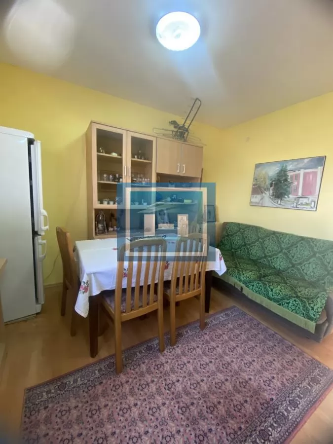 Renovirana kuća u Popovcu na lepoj lokaciji 12