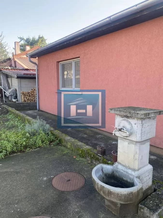 Renovirana kuća u Popovcu na lepoj lokaciji 21