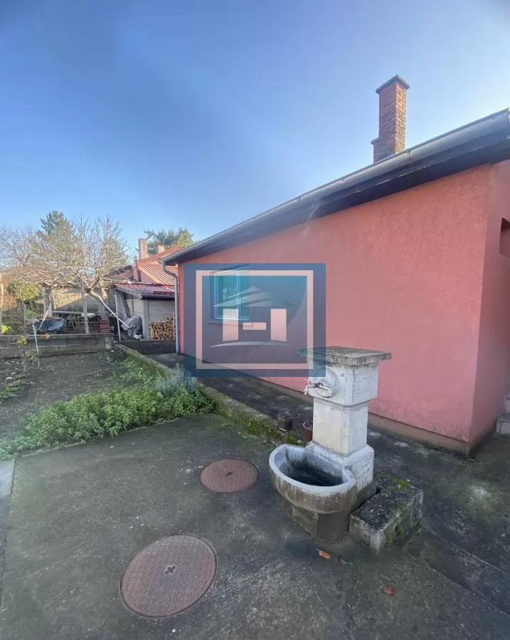 Renovirana kuća u Popovcu na lepoj lokaciji 22