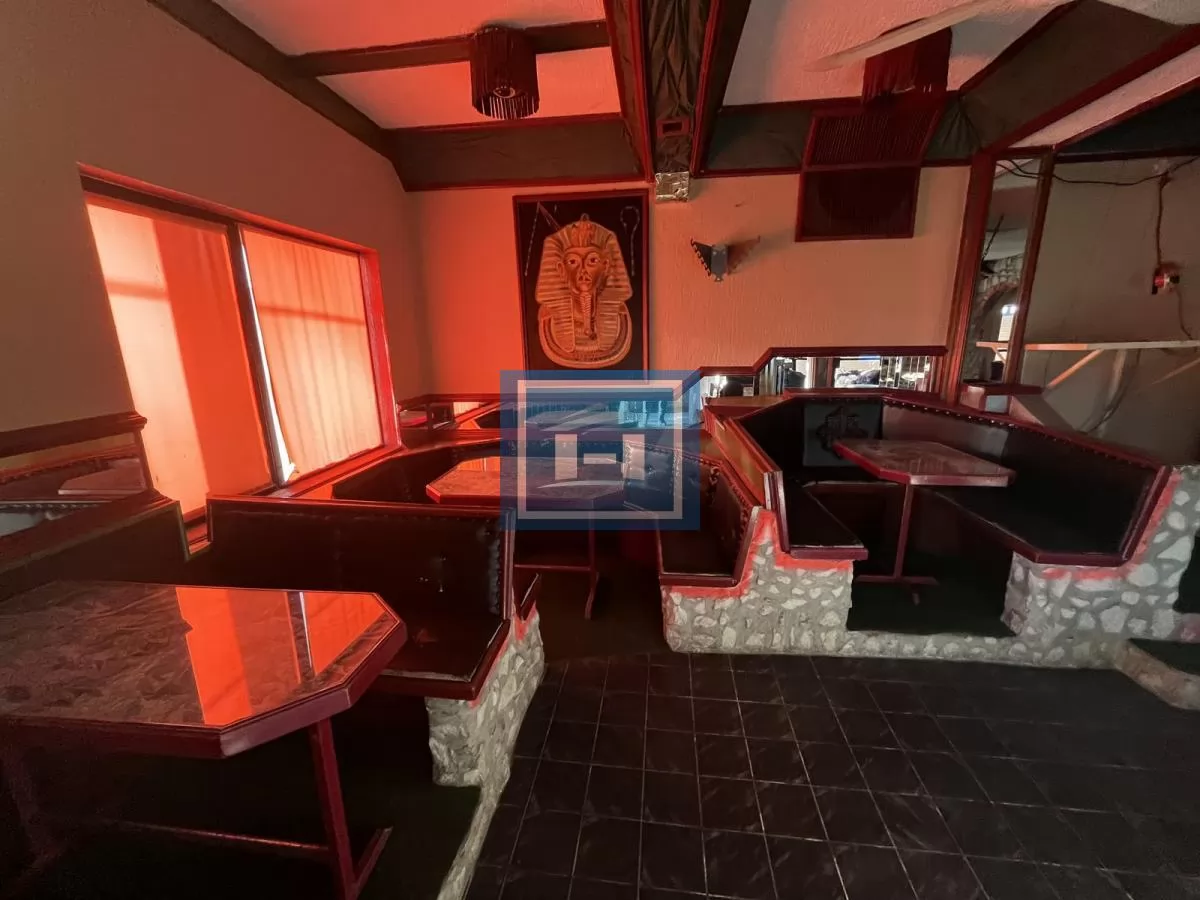 STAMBENO-POSLOVNI OBJEKAT – BIVŠI KAFIĆ / DISKOTEKA „FARAON“ – SUPSKA 3