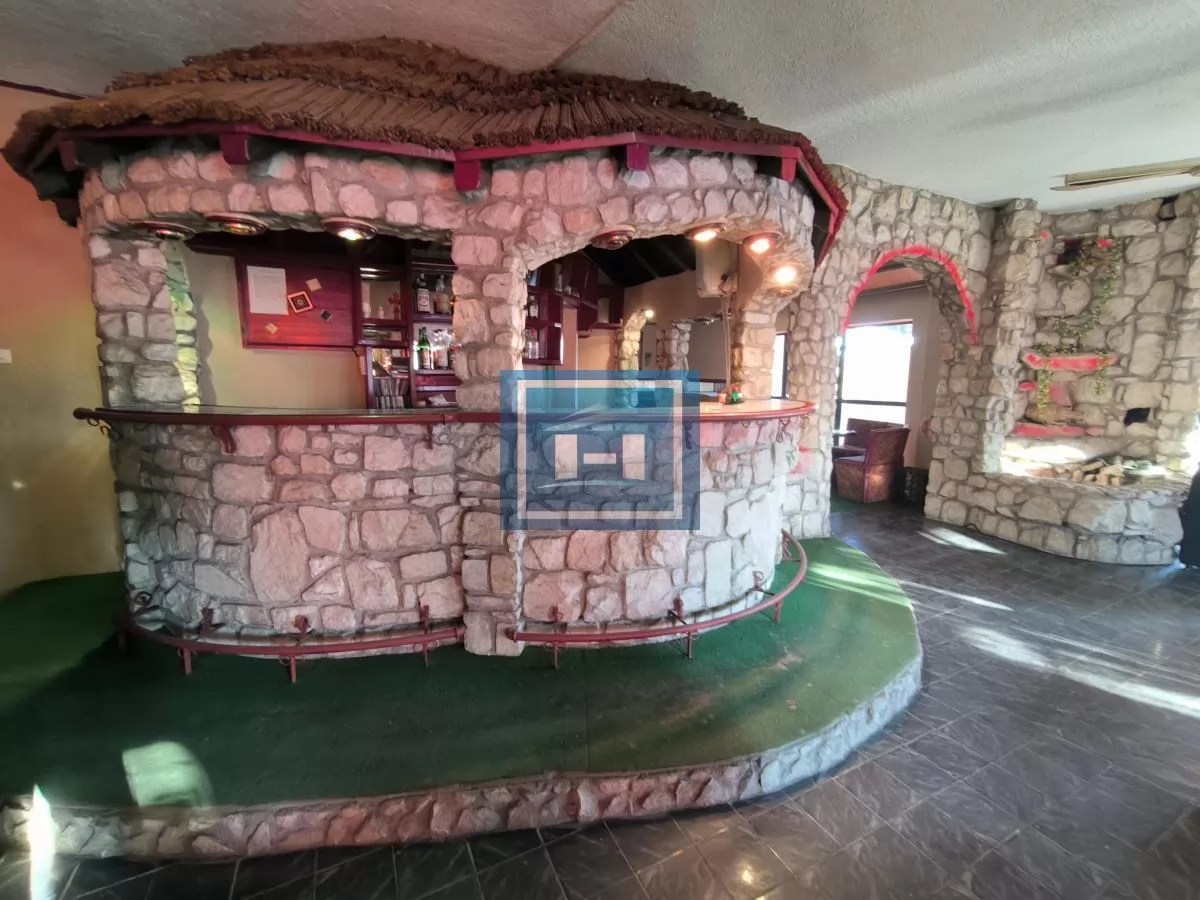 STAMBENO-POSLOVNI OBJEKAT – BIVŠI KAFIĆ / DISKOTEKA „FARAON“ – SUPSKA 5