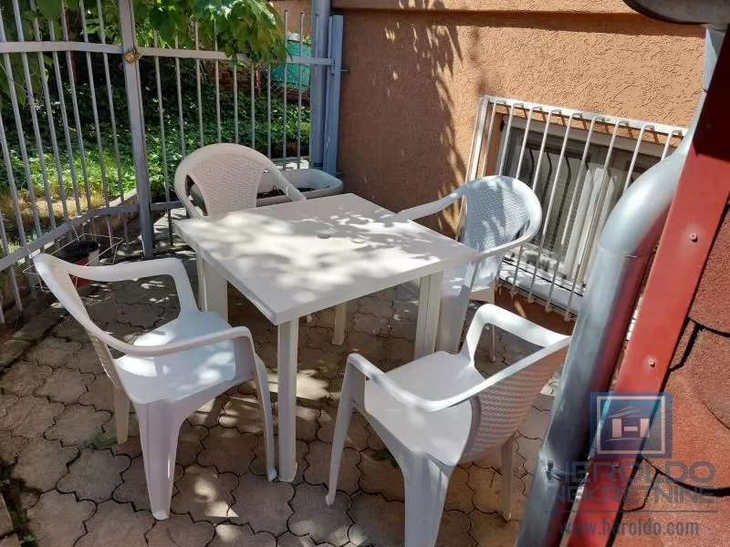 Stan apartmanskog tipa u blizini Akva Parka i izletišta Potok 6