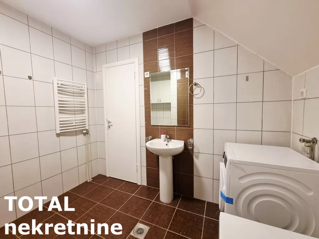 Stan,NOVI SAD,BULEVAR EVROPE,kv: 81.00, € 161000, ID: 1102043 16