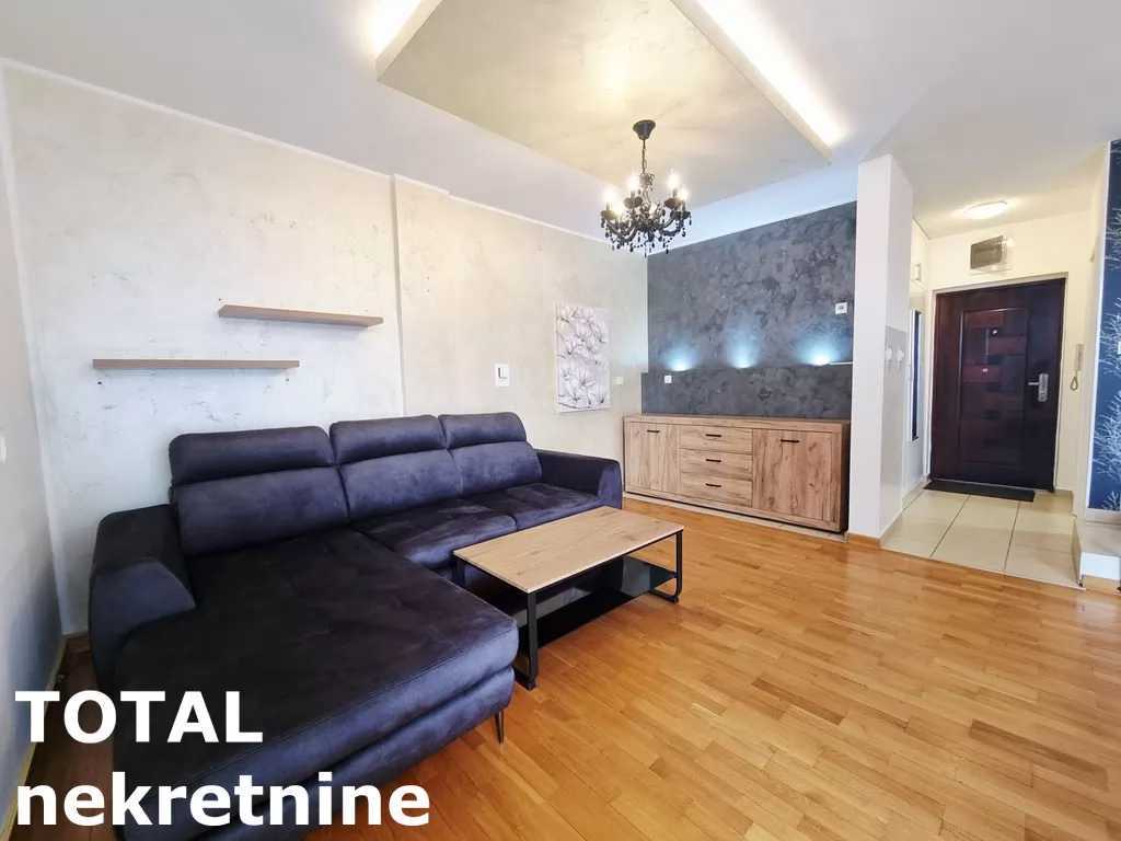 Stan,NOVI SAD,BULEVAR EVROPE,kv: 81.00, € 161000, ID: 1102043 4