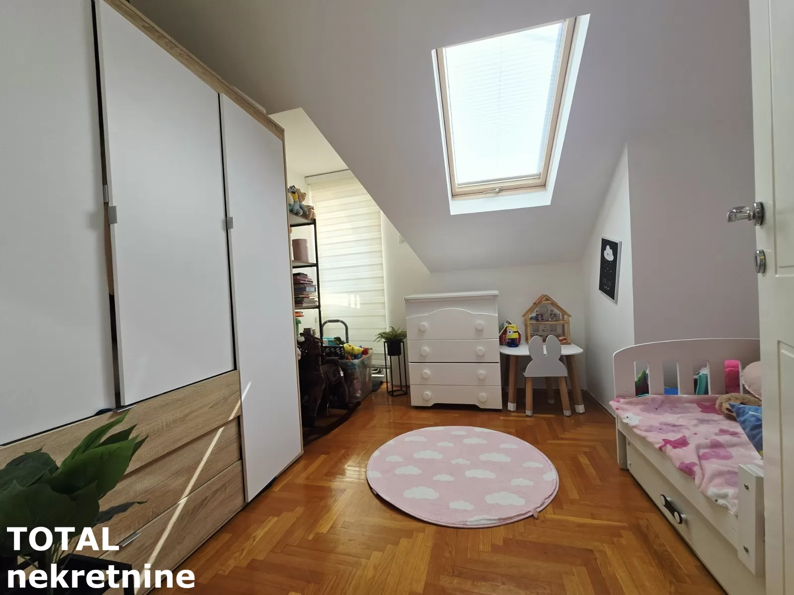 Stan,NOVI SAD,GRBAVICA,kv: 145.00, € 300000, ID: 1101375 8