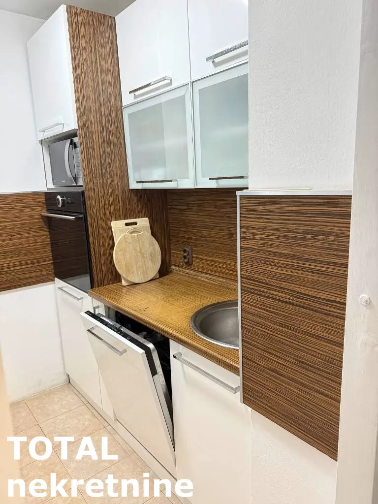 Stan,NOVI SAD,LIMAN 4,kv: 78.00, € 240000, ID: 1102198 8