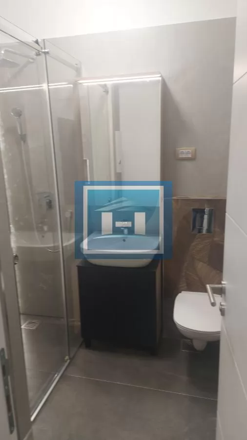 Stan za izdavanje, 1 spavaća soba, centar 5