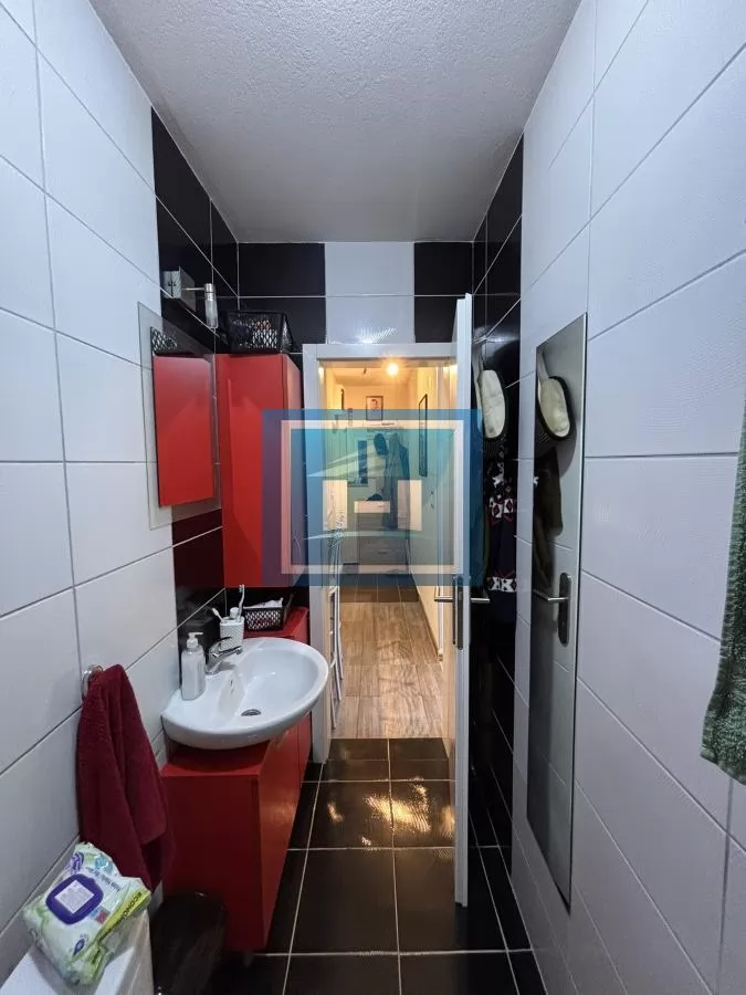 TOP GARSONJERA – MIR, KOMFOR I ODLIČNA LOKACIJA 10