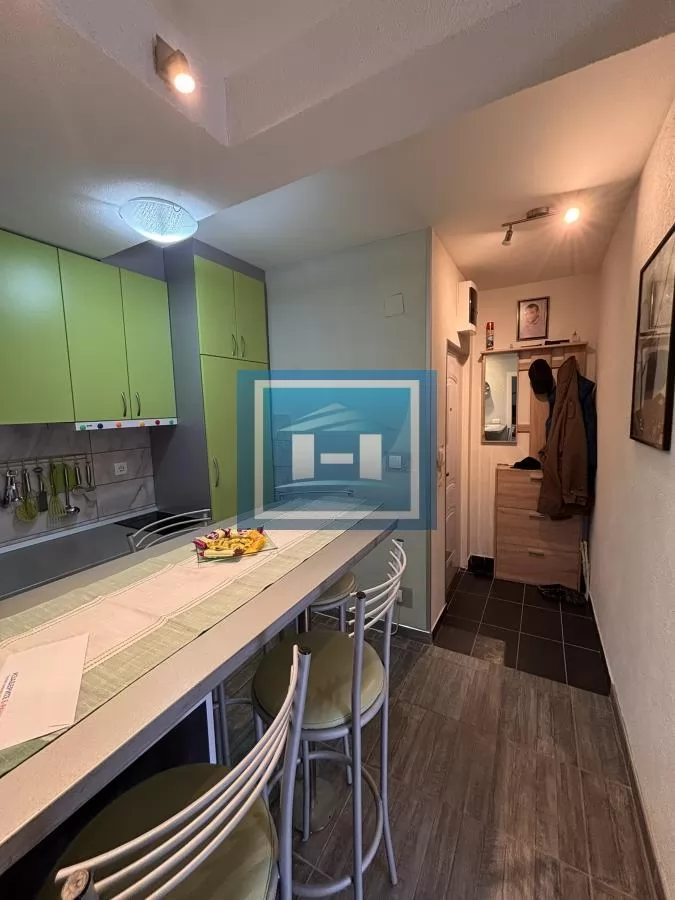 TOP GARSONJERA – MIR, KOMFOR I ODLIČNA LOKACIJA 5