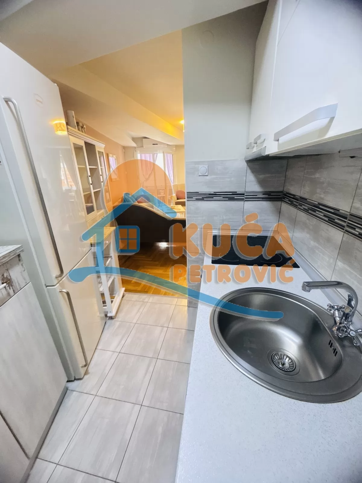 Trosoban stan, 64 m2, Obilićev Venac, Stevana Nemanje ID: i-015765 6