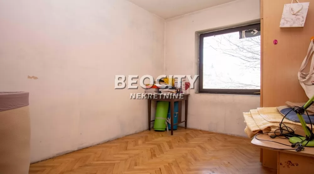 Trosoban stan, 76 m2, Zemun, Cara Dušana ID: 128766 11