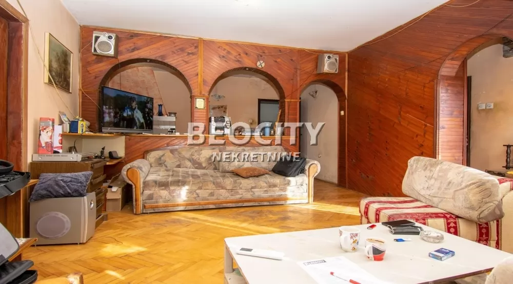 Trosoban stan, 76 m2, Zemun, Cara Dušana ID: 128766 2