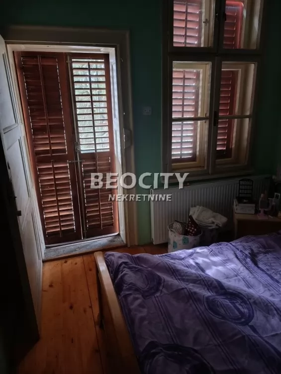 Trosobna kuća, 101 m2, Centar, Karađorđeva ID: 128111 11