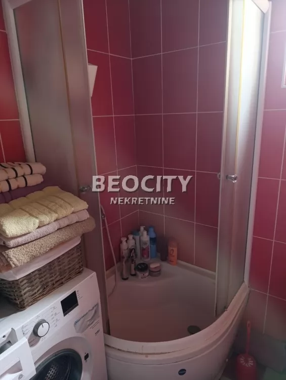 Trosobna kuća, 101 m2, Centar, Karađorđeva ID: 128111 19