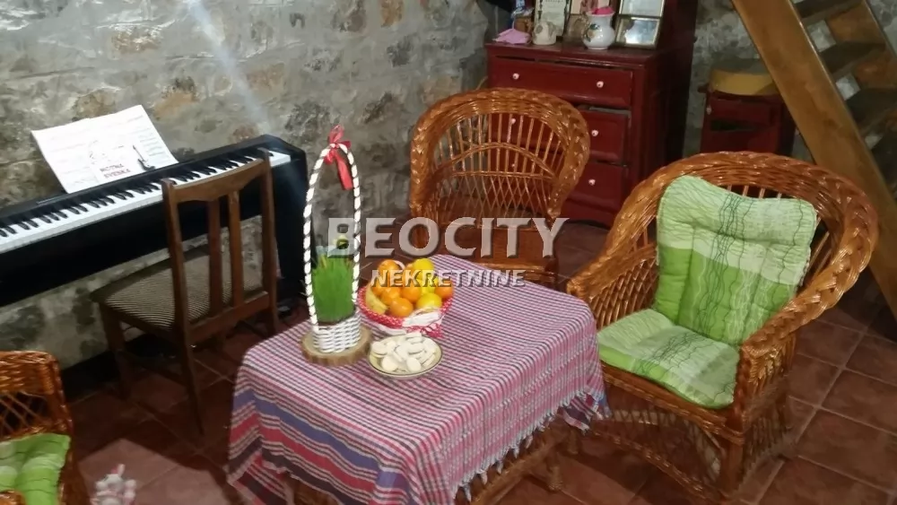 Trosobna kuća, 101 m2, Centar, Karađorđeva ID: 128111 6