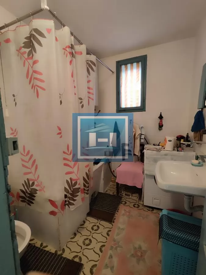 Useljiva porodična prizemna kuća na 2 km od grada 30