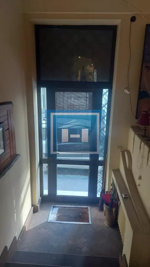 Vračar, Hram – 66m2 + dvorište, top investicija 11