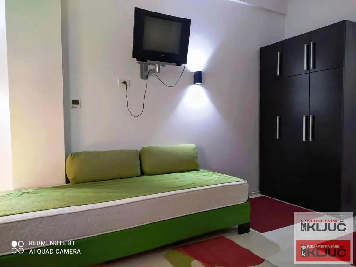 Dobra garsonjera na Novom Naselju 3