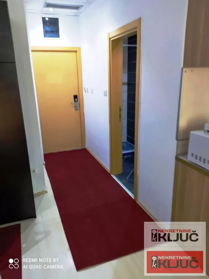 Dobra garsonjera na Novom Naselju 5