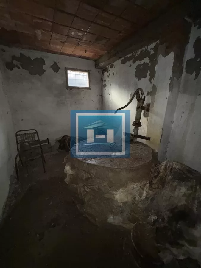 Novoozidani objekat kuća tri 3 etaže u Đurđevom brdu 40