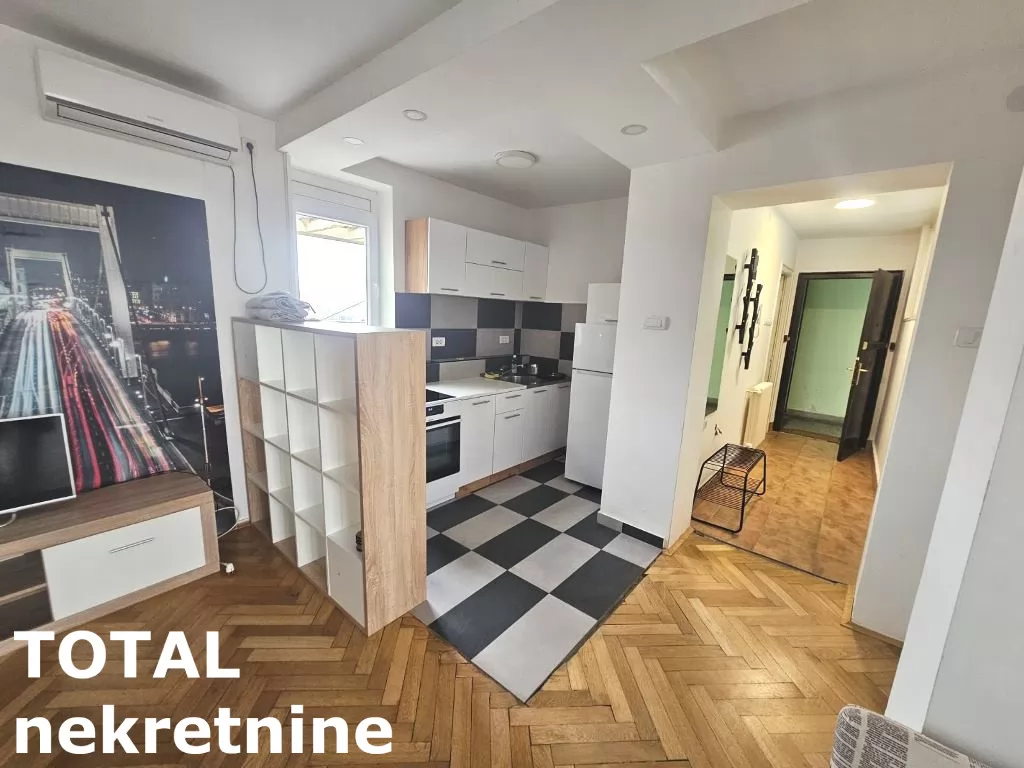 Stan,NOVI SAD,CENTAR,kv: 48.00, € 180000, ID: 1102212 1