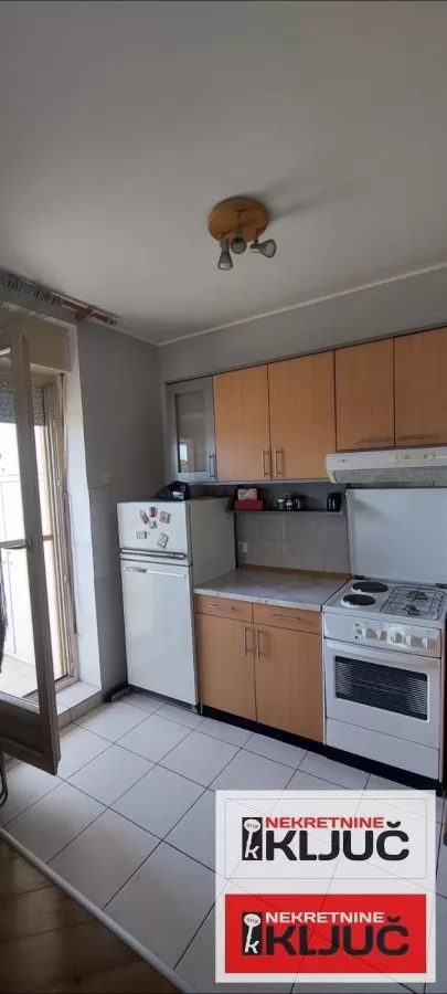 Dobra garsonjera u blizini centra grada 3