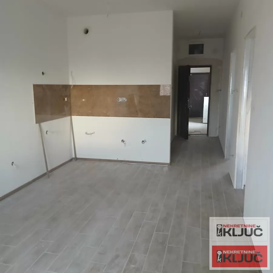 NAJLON PIJACA, 50m2, Dvoiposoban sa pdv, Izgradnja,gratis parking mesto 1