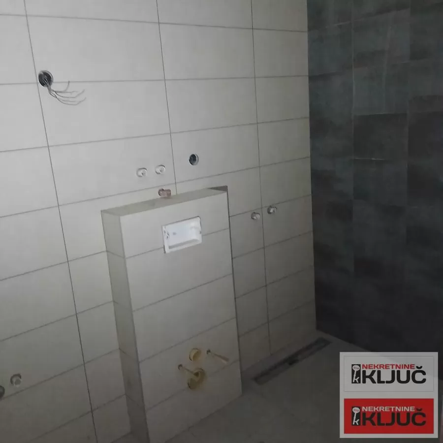 NAJLON PIJACA, 50m2, Dvoiposoban sa pdv, Izgradnja,gratis parking mesto 3