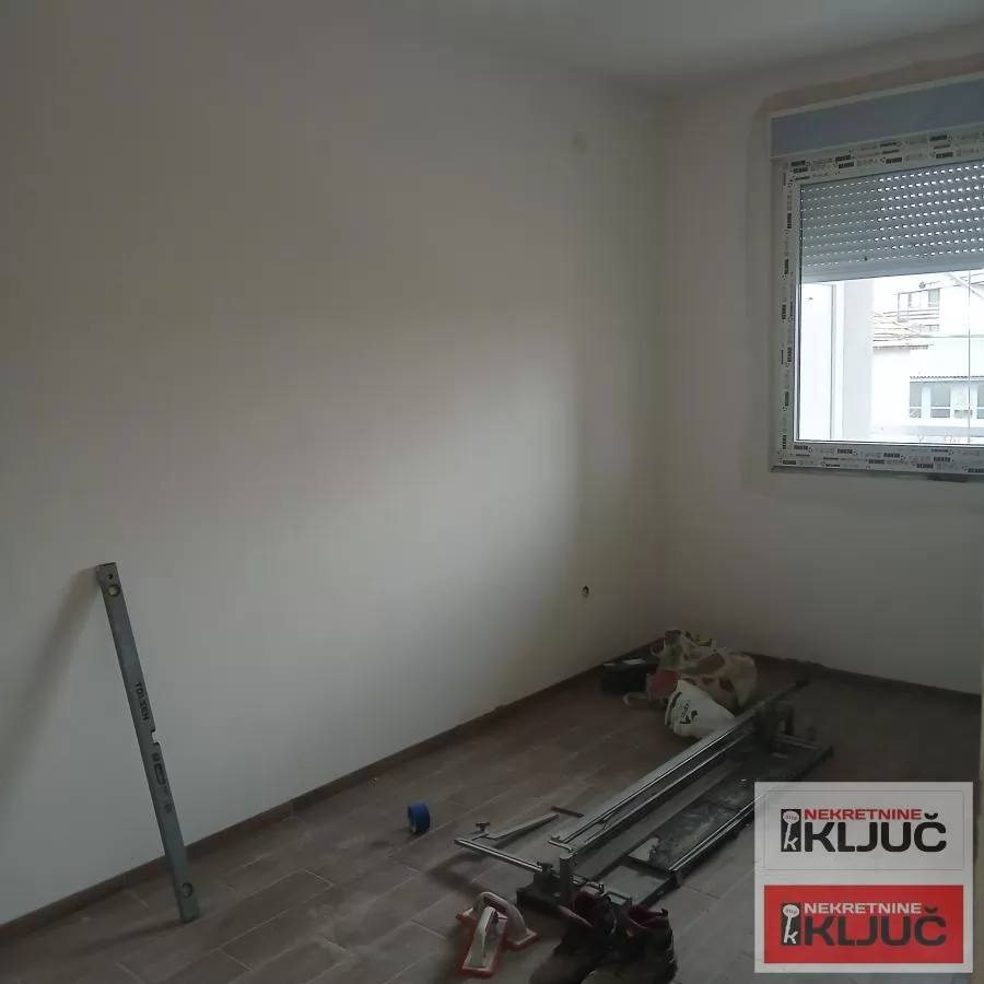 NAJLON PIJACA, 50m2, Dvoiposoban sa pdv, Izgradnja,gratis parking mesto 5