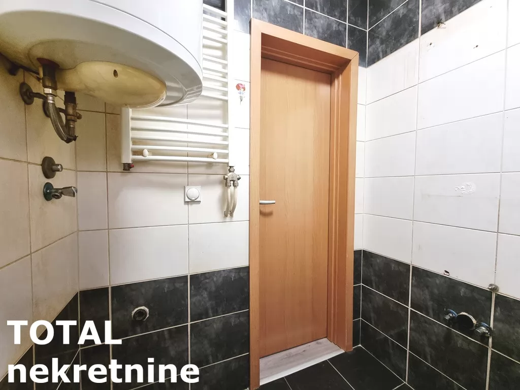 Stan,NOVI SAD,TELEP,kv: 28.00, € 75600, ID: 1102229 8