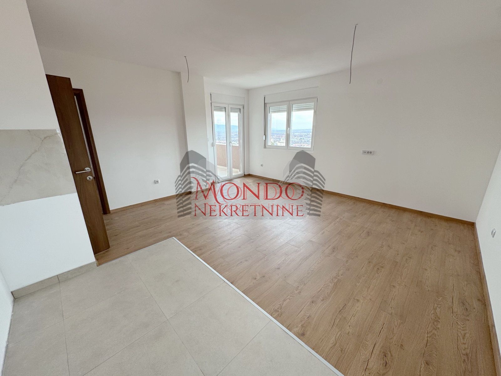 Nov dvoiposoban stan sa parking mestom na Bubnju, novogradnja 3