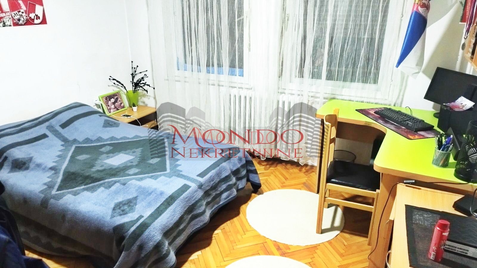 Prodaje se četvorosoban vojni stan na Trošarini 10